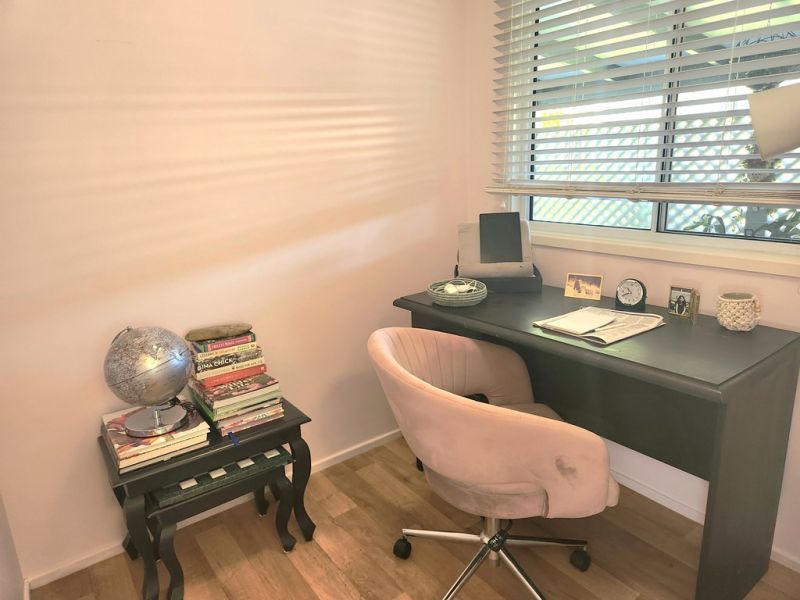 Sunny & Stylish  Home