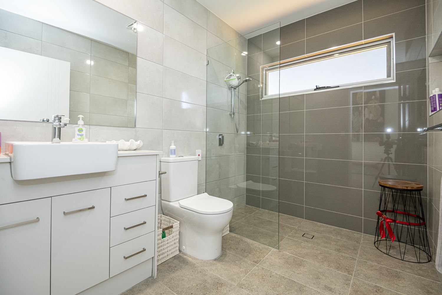 Exquisite Willow Design