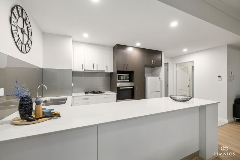 Boutique City Fringe Living with Rare Lifestyle & Investment Flexibility