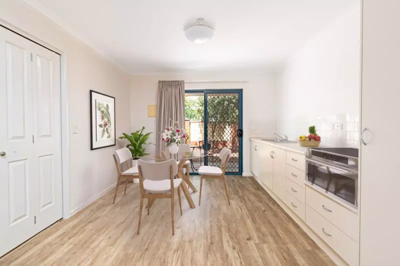 Embrace a relaxing lifestyle in a well-appointed serviced apartment