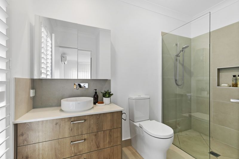 Tranquil Outlook, Private Living