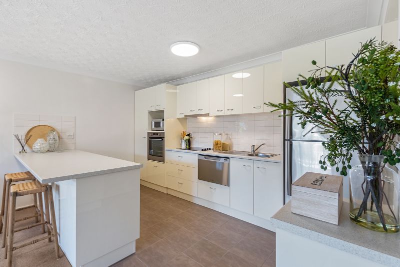 HURRY! LIMITED RELEASE  Oak Grange Retirement Village  TWO WEEK TRIAL STAY AVAILABLE