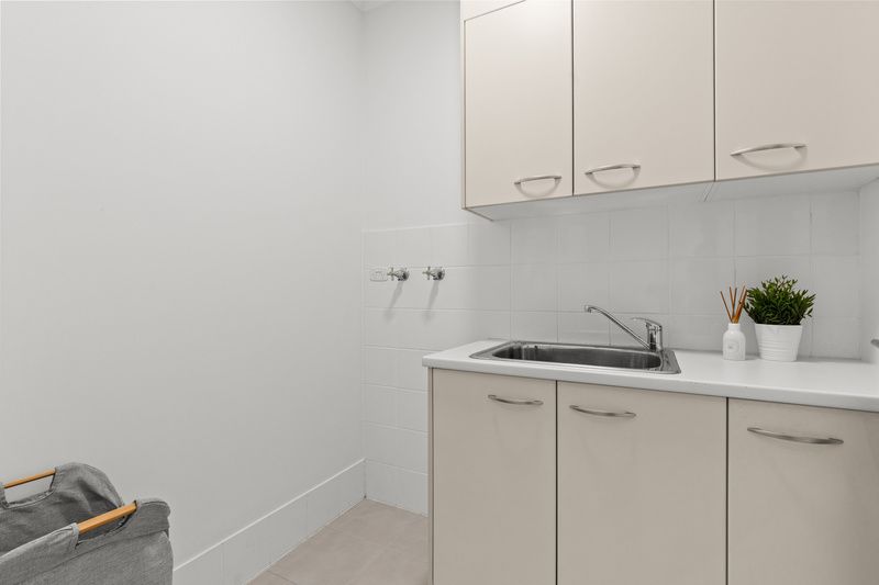 Rare Top‑Floor Apartment with Stunning Hills and Garden Views