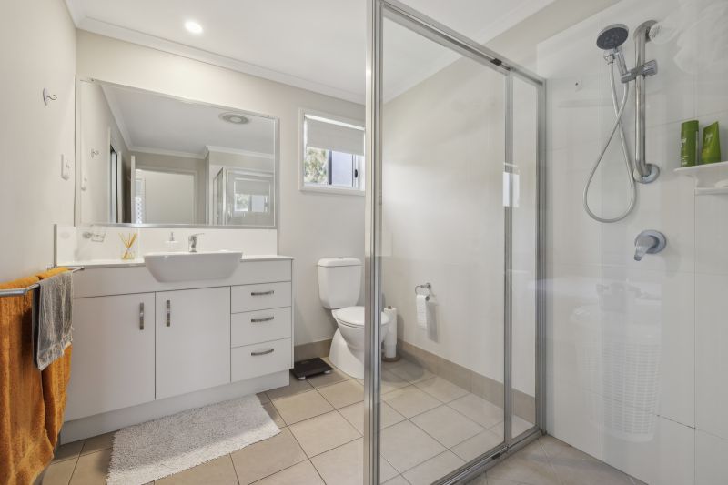 Modern Home with Alfresco Living!