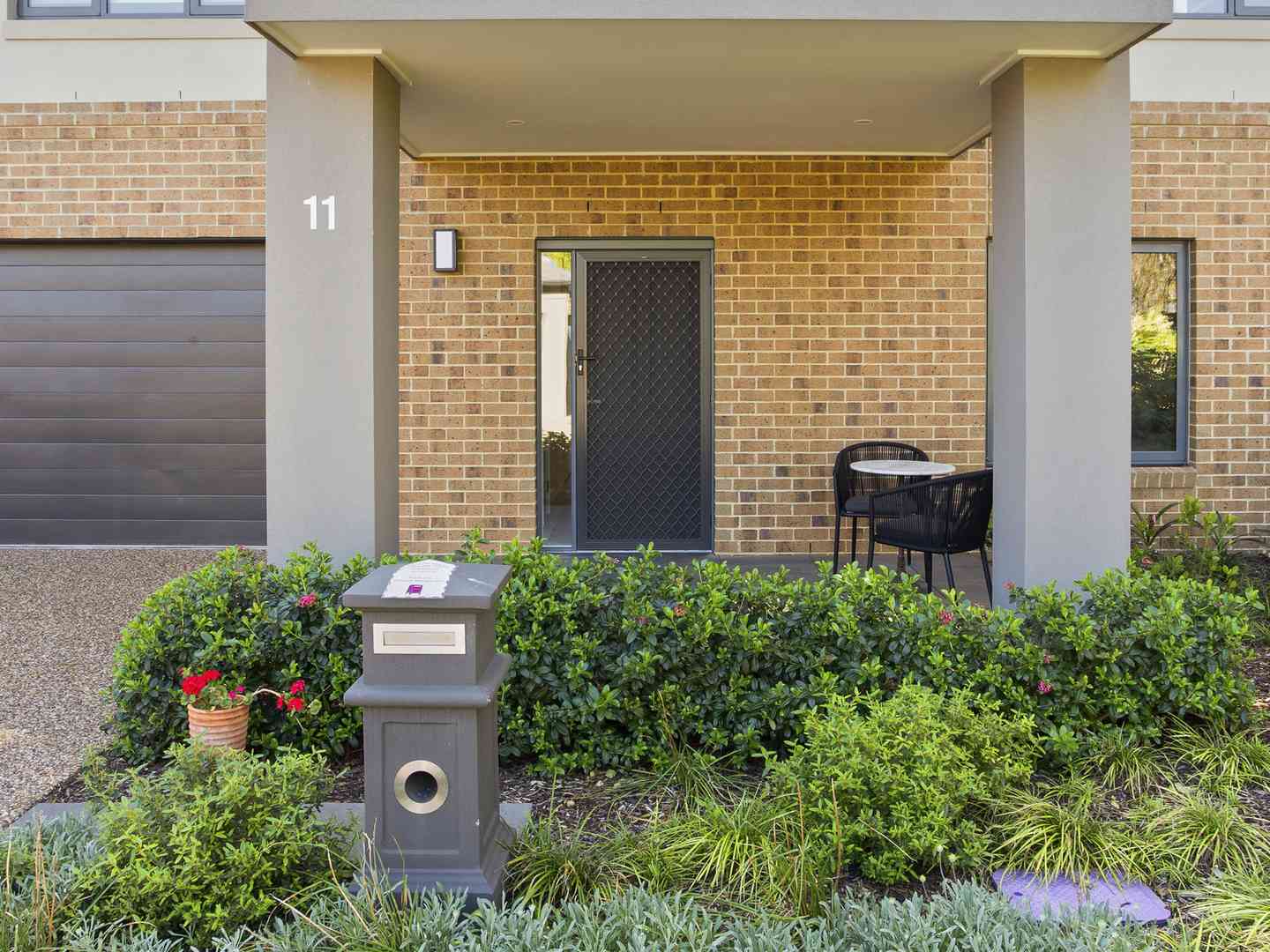 Luxury Living At It's Finest!