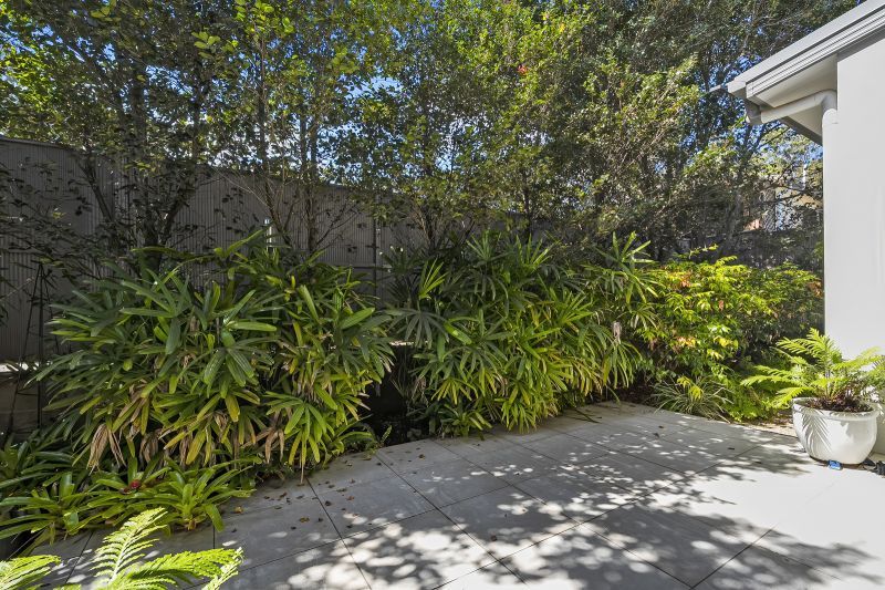 Private Rainforest Paradise!