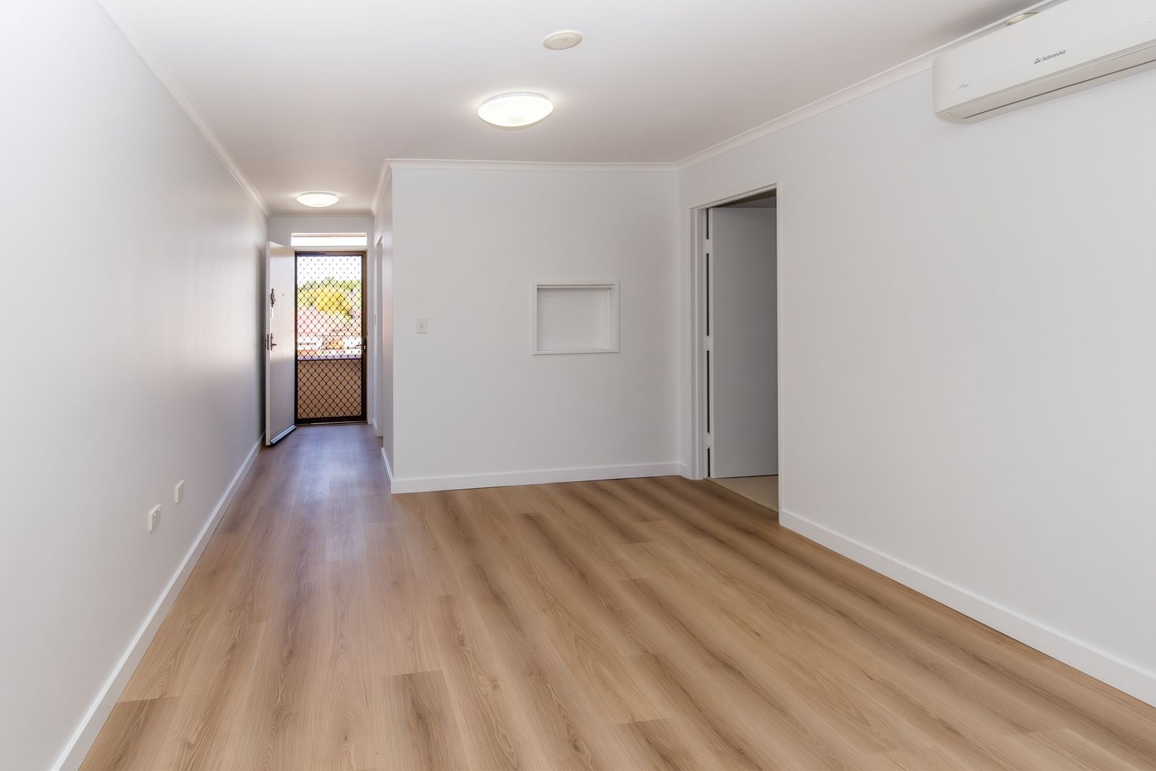 Available Now - Renovated 1 bedroom apartments