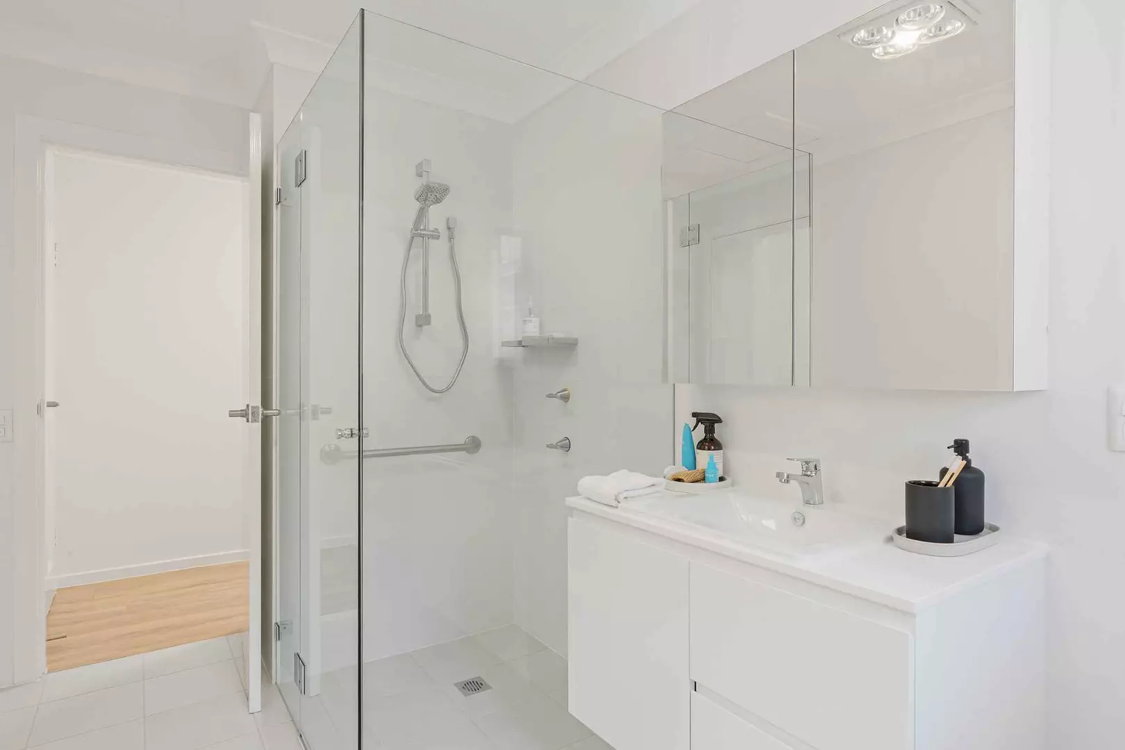 Spacious 2 Bedroom Home with private backyard