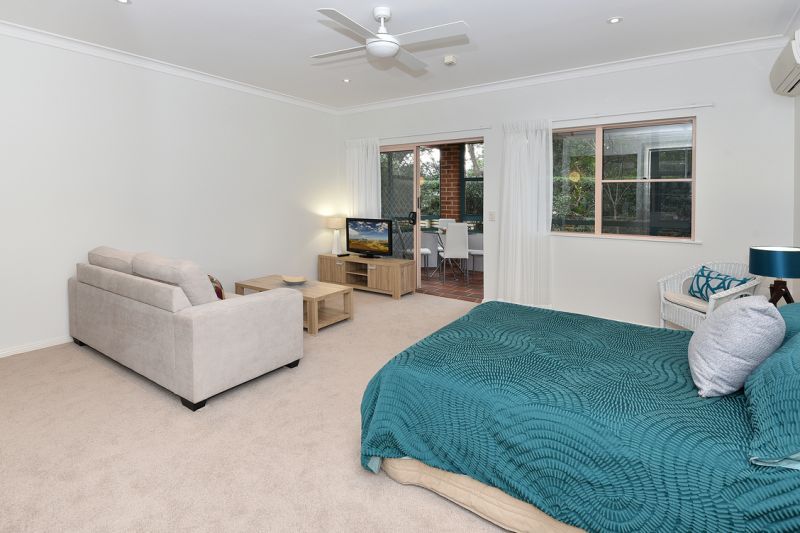 Desirable North Facing Apartment