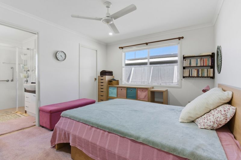 Don't Fence Me In! Outlook!